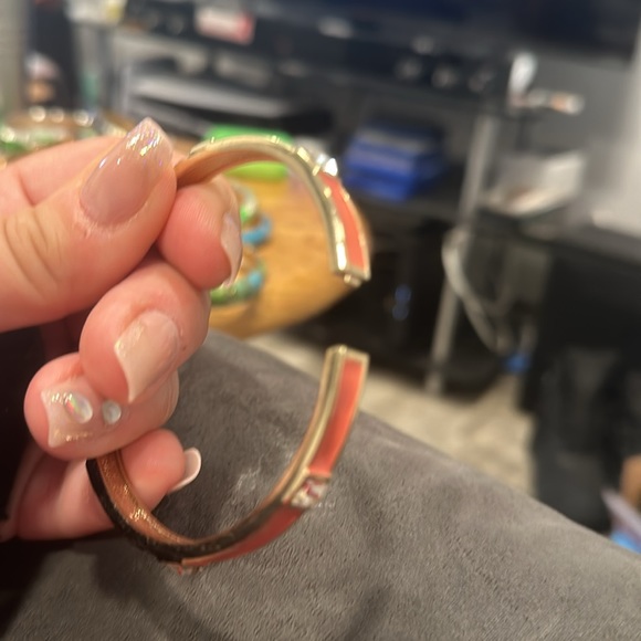 Elegant multi clear stone with rich orange enamel bangle - Picture 4 of 4